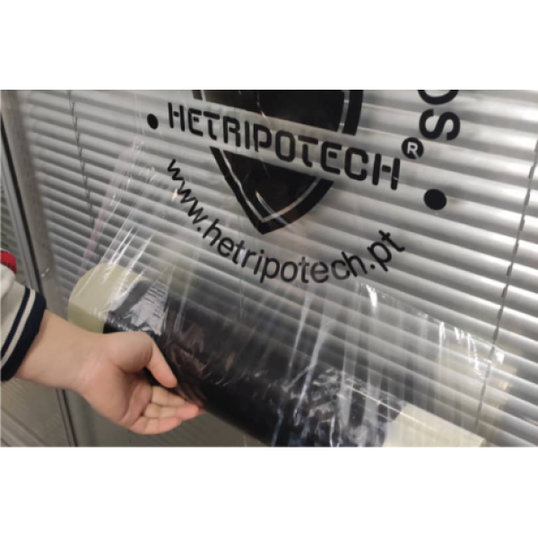 Película autoadesiva transparente